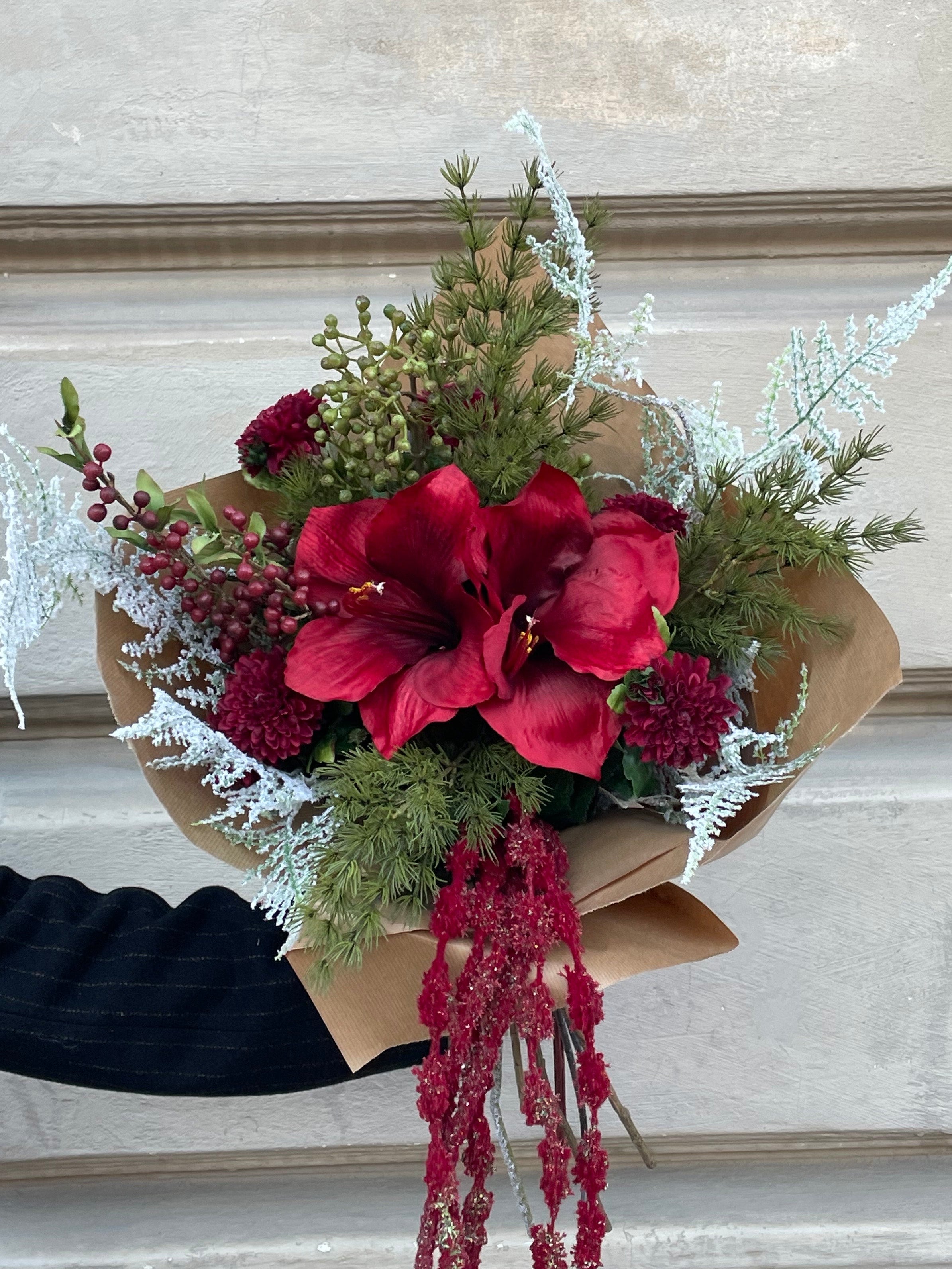 December -  Buketten Röd