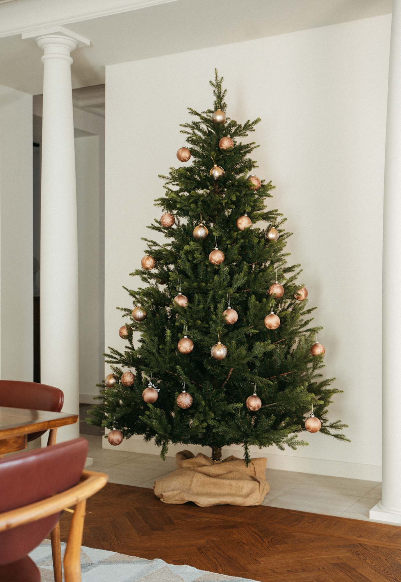 Julgran Nestow. Konstgran 155 - 260 cm