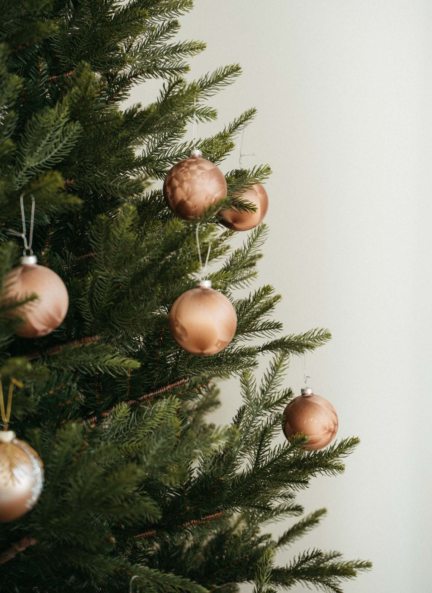 Julgran Nestow. Konstgran 155 - 260 cm